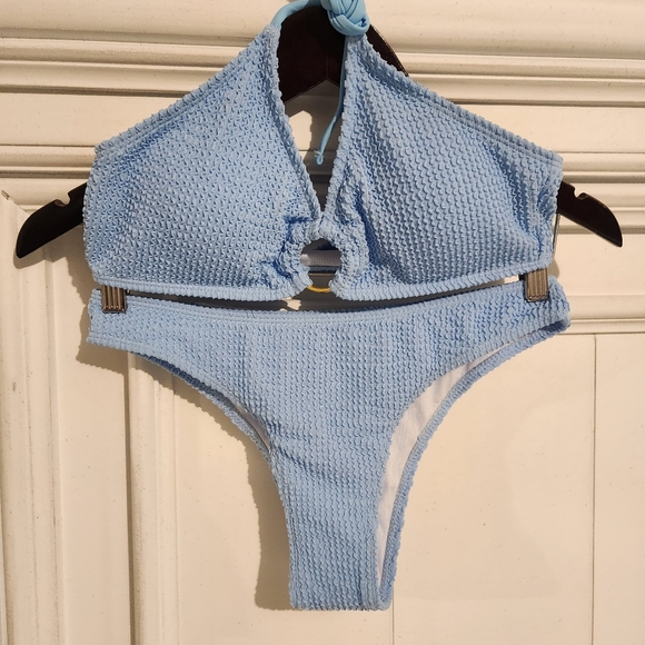 MakeMeChic 3 Piece Halter Ring Bikini Set with Cover Up Skirt Size Medium - Picture 5 of 9